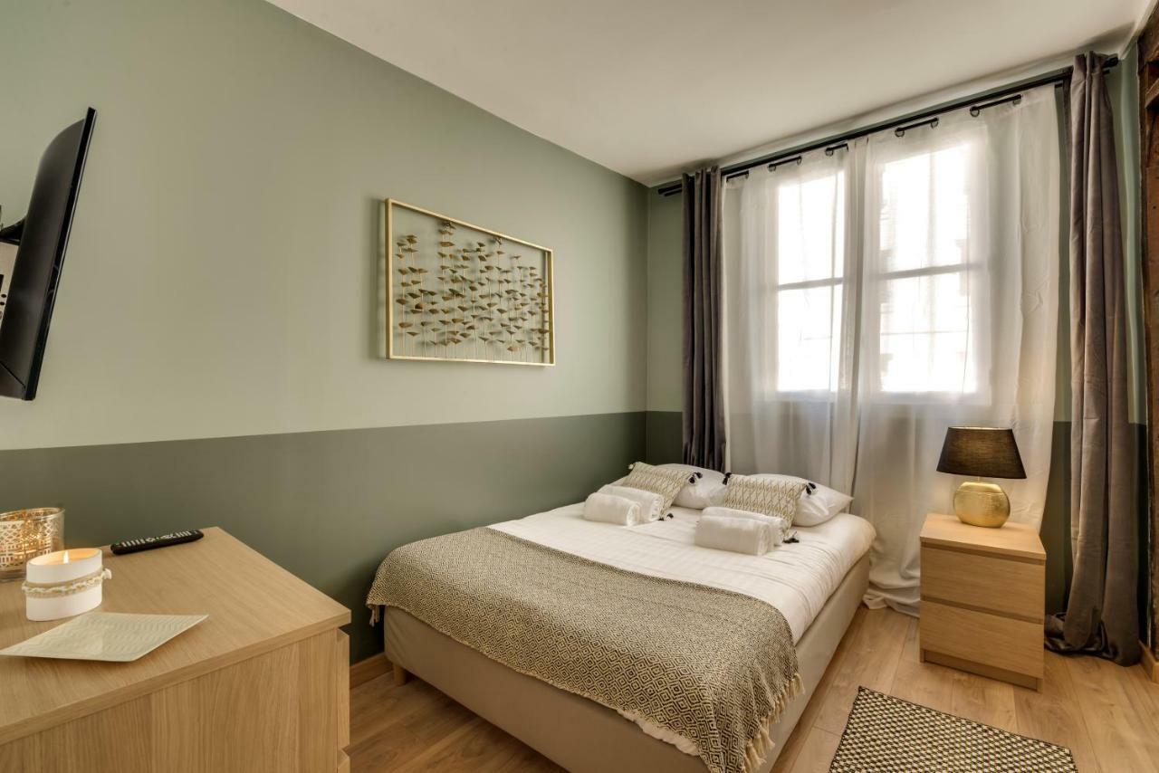 Beautiful Triplex In The Center Of Paris Leilighet Eksteriør bilde